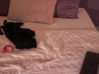 Elle Diane 👑's Live Sex Cam Show