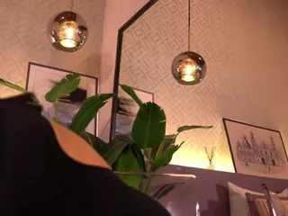 Elle Diane 👑's Live Sex Cam Show