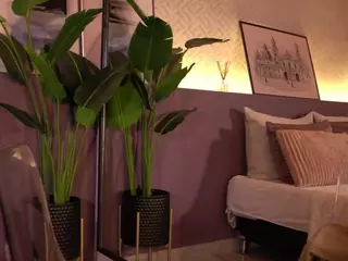 Elle Diane 👑's Live Sex Cam Show