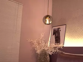 Elle Diane 👑's Live Sex Cam Show