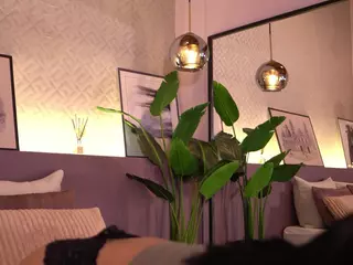 Elle Diane 👑's Live Sex Cam Show