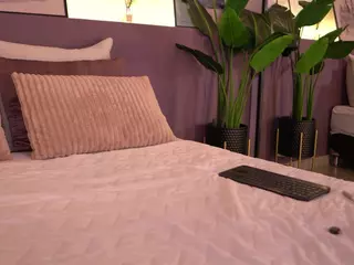 Elle Diane 👑's Live Sex Cam Show