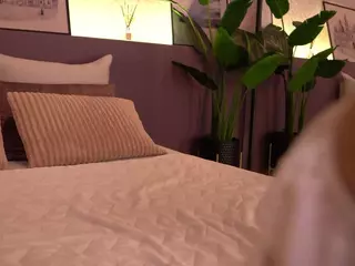 Elle Diane 👑's Live Sex Cam Show