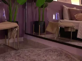 Elle Diane 👑's Live Sex Cam Show