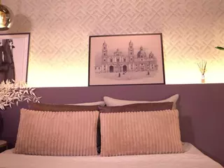 Elle Diane 👑's Live Sex Cam Show