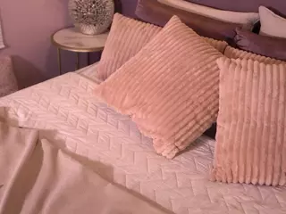 Elle Diane 👑's Live Sex Cam Show