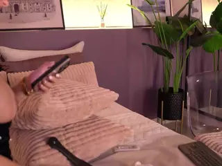 Elle Diane 👑's Live Sex Cam Show