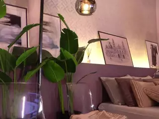 Elle Diane 👑's Live Sex Cam Show