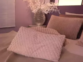 Elle Diane 👑's Live Sex Cam Show
