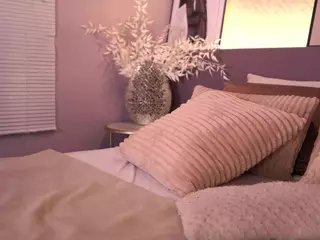 Elle Diane 👑's Live Sex Cam Show