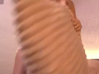 Elle Diane 👑's Live Sex Cam Show