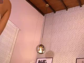 Elle Diane 👑's Live Sex Cam Show