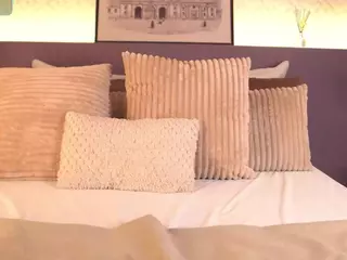 Elle Diane 👑's Live Sex Cam Show