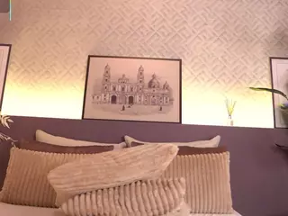 Elle Diane 👑's Live Sex Cam Show