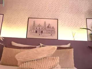 Elle Diane 👑's Live Sex Cam Show