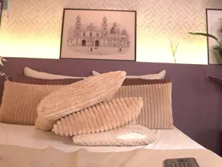 Elle Diane 👑's Live Sex Cam Show