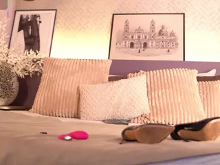 Elle Diane 👑's Live Sex Cam Show
