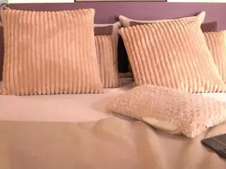 Elle Diane 👑's Live Sex Cam Show