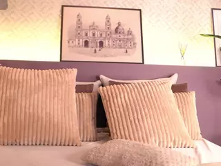Elle Diane 👑's Live Sex Cam Show