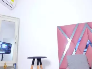 AlanisMorgan's Live Sex Cam Show