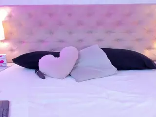 MadelynnGray's Live Sex Cam Show