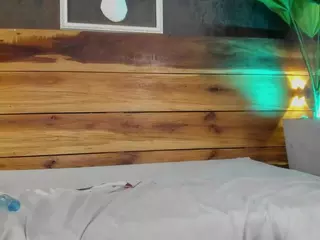Mike-Maite's Live Sex Cam Show