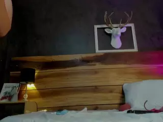 Mike-Maite's Live Sex Cam Show