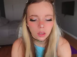 AyraLust's Live Sex Cam Show
