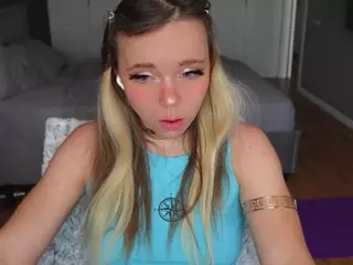 AyraLust's Live Sex Cam Show