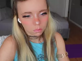 AyraLust's Live Sex Cam Show