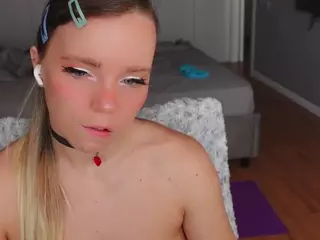 AyraLust's Live Sex Cam Show