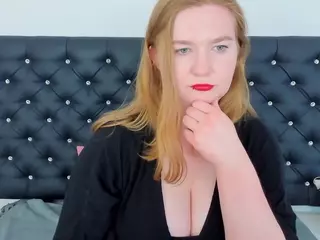 LaraCute's Live Sex Cam Show