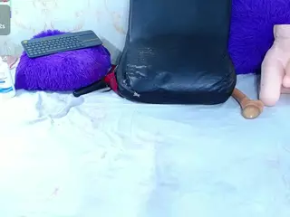 Yhendelyn Stone's Live Sex Cam Show