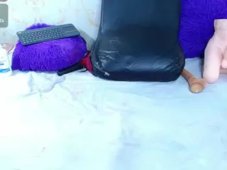Yhendelyn Stone's Live Sex Cam Show