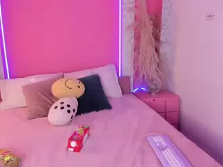 Emylie sexy body's Live Sex Cam Show