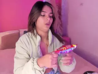 Emylie sexy body's Live Sex Cam Show