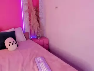 Emylie sexy body's Live Sex Cam Show
