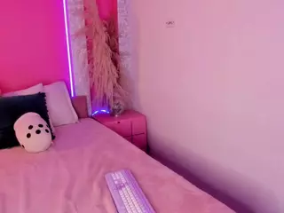 Emylie sexy body's Live Sex Cam Show