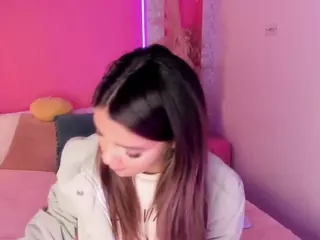 Emylie sexy body's Live Sex Cam Show