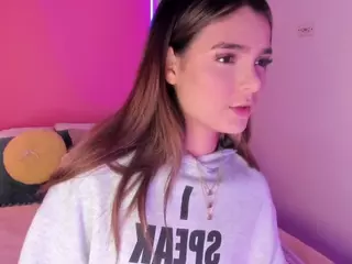 Emylie sexy body's Live Sex Cam Show