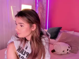 Emylie sexy body's Live Sex Cam Show