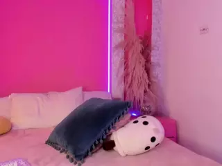 Emylie sexy body's Live Sex Cam Show