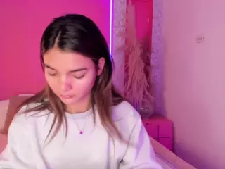 Emylie sexy body's Live Sex Cam Show