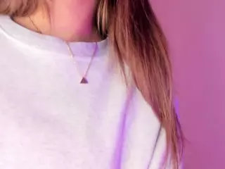 Emylie sexy body's Live Sex Cam Show