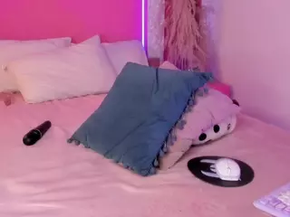 Emylie sexy body's Live Sex Cam Show