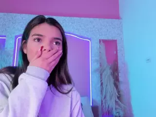 Emylie sexy body's Live Sex Cam Show