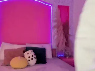 Emylie sexy body's Live Sex Cam Show