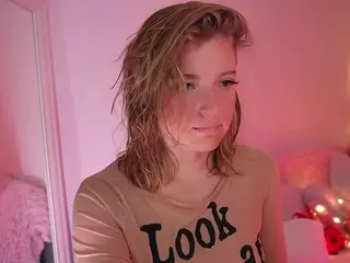 Ameliasweety69's Live Sex Cam Show