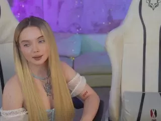 kira054's Live Sex Cam Show