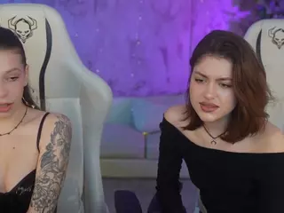 kira054's Live Sex Cam Show